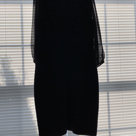 Adrianna Papell LBD - Picture 7 of 7